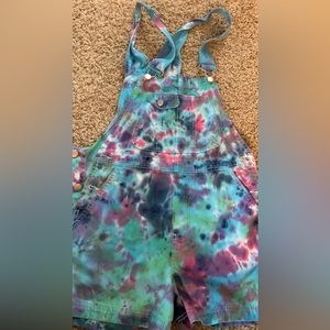 Homemade tye dye overalls (size 3-5)